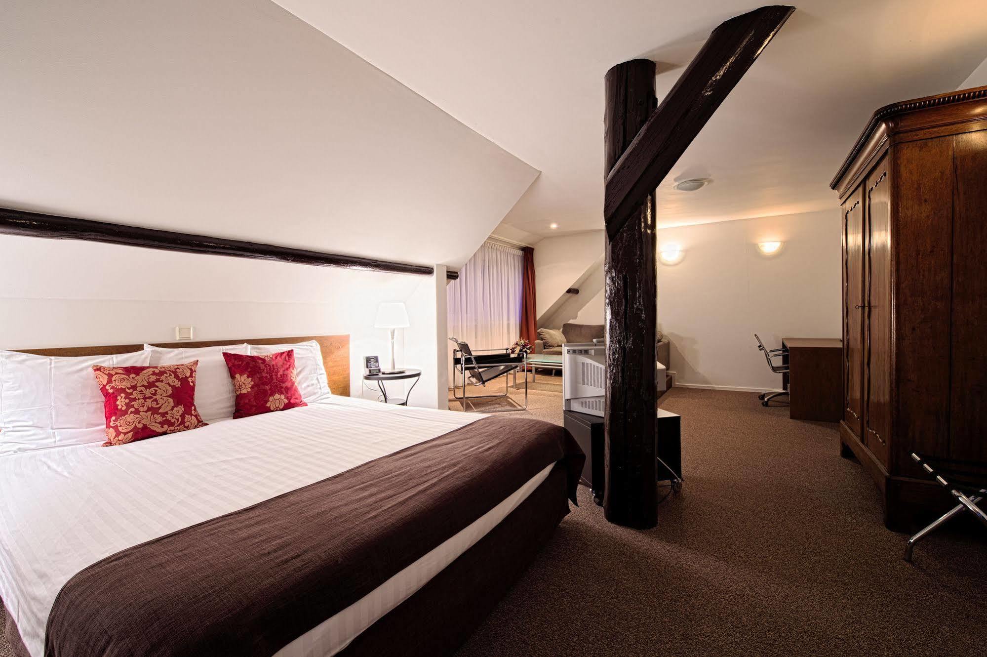 De Loohoeve - Restaurant & Hotel 3*
