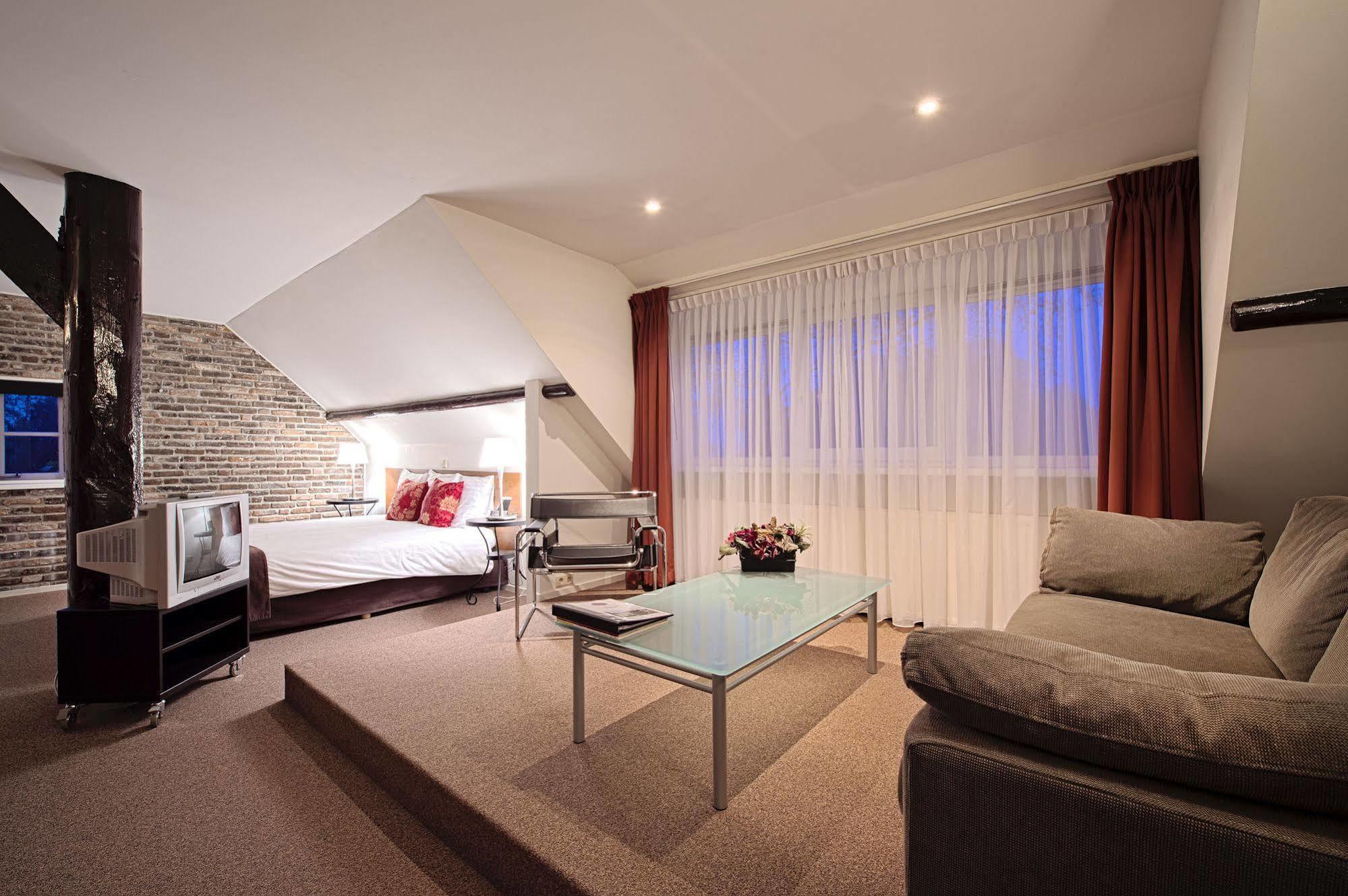 Hotel De Loohoeve - Restaurant & Schoonloo